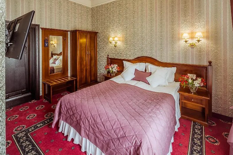 Hotel Atlas Deluxe Leópolis Ucrania